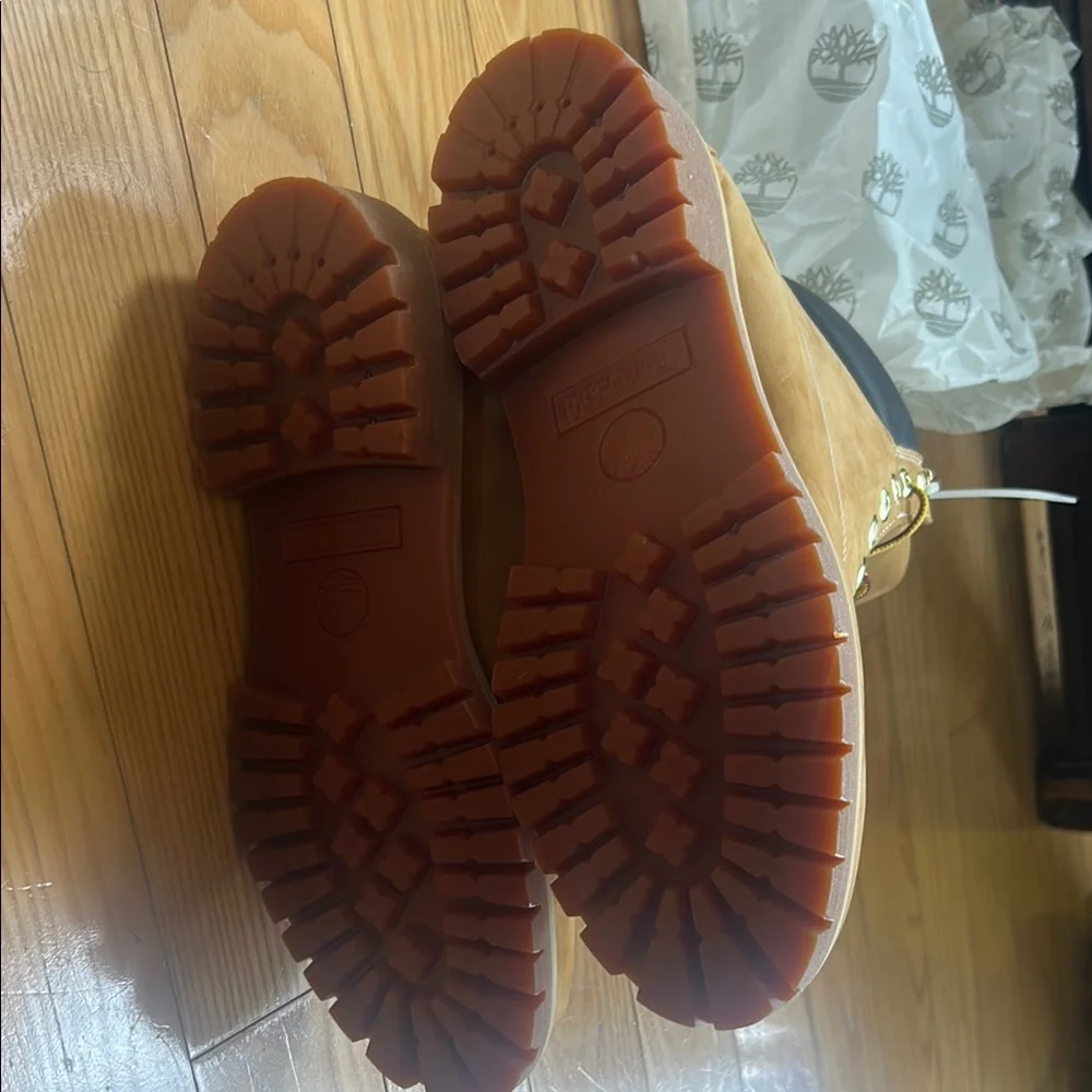 Timberland Premium 6 inch Waterproof Brown Wheat Nubuck Boots with Black Top New - Picture 7 of 10